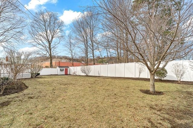 15 East Street, Winchester, MA 01890