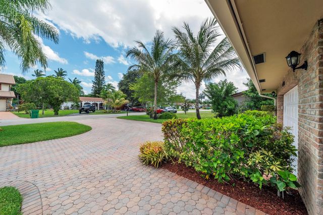 3860 NW 100th Avenue, Coral Springs, FL 33065