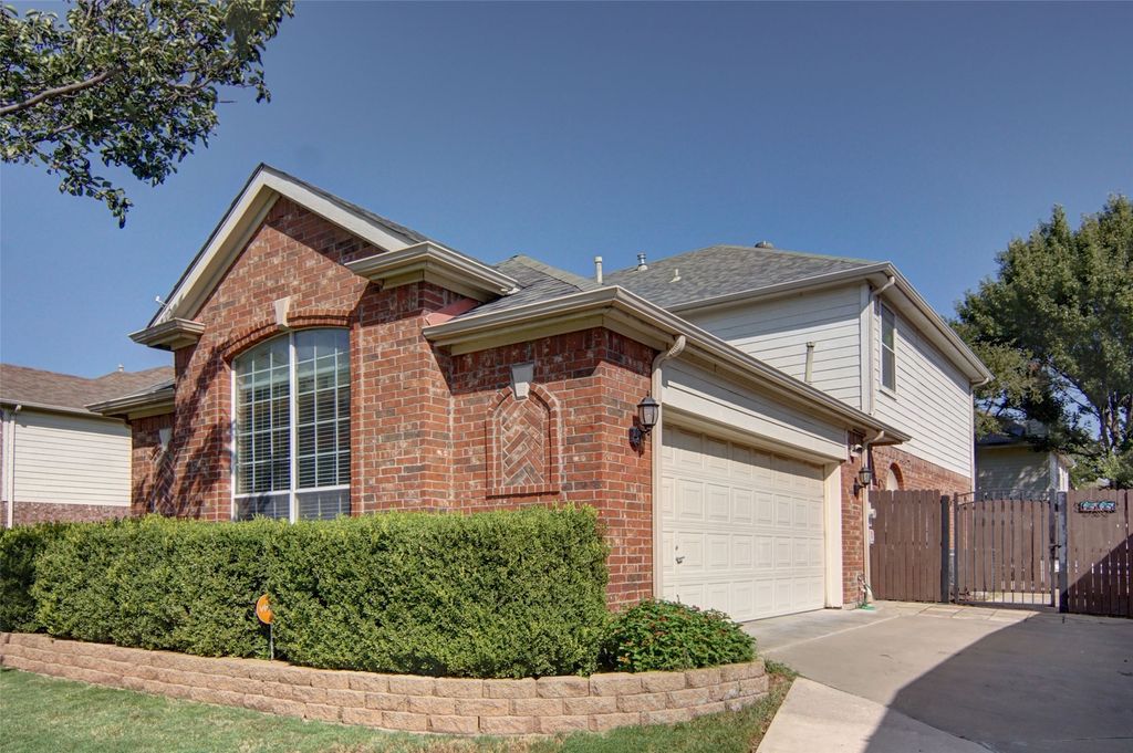 6505 Aberdeen Drive, North Richland Hills, TX 76180 — photo 3