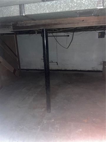 2720 Garbett St, Mckeesport, PA 15132