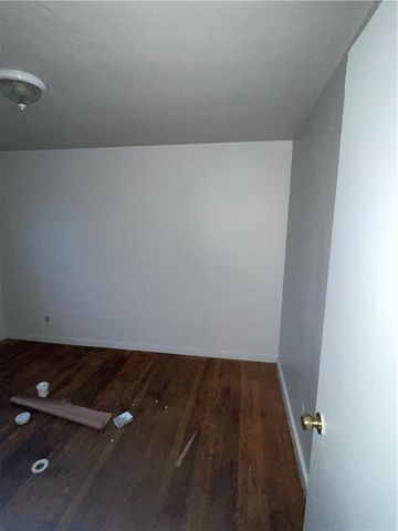 2720 Garbett St, Mckeesport, PA 15132