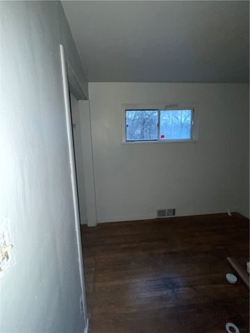 2720 Garbett St, Mckeesport, PA 15132