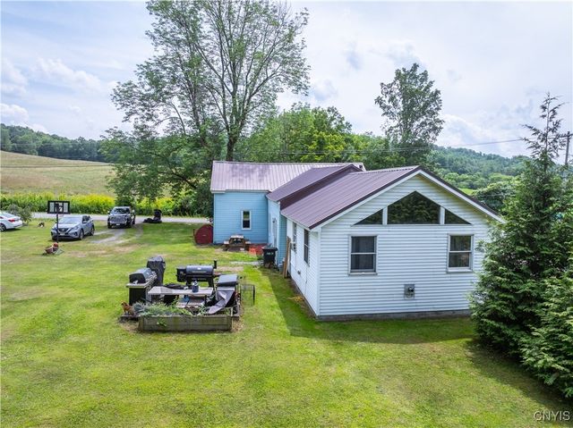 193 Newport Gray Road, Newport, NY 13416