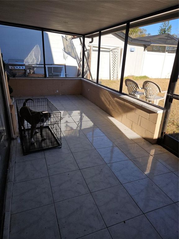Image 4 of property listing at Address unavailable.