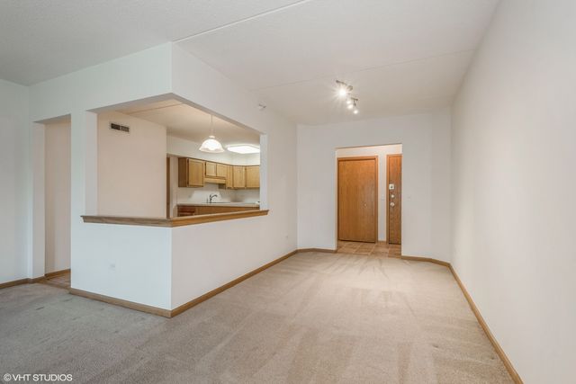 5005 Warren Street 308, Skokie, IL 60076