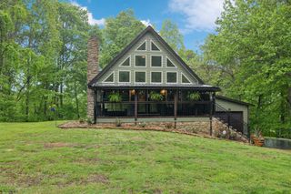685 Hunters Landing Ln, Smithville, TN 37166