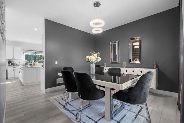 6 Vinnie Drive, Wethersfield, CT 06109