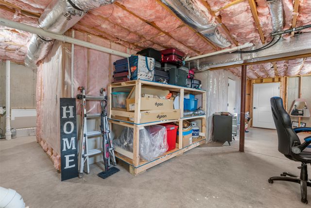 6 Vinnie Drive, Wethersfield, CT 06109