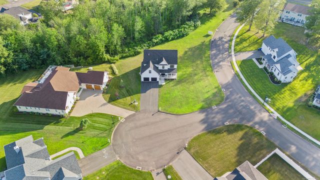 6 Vinnie Drive, Wethersfield, CT 06109