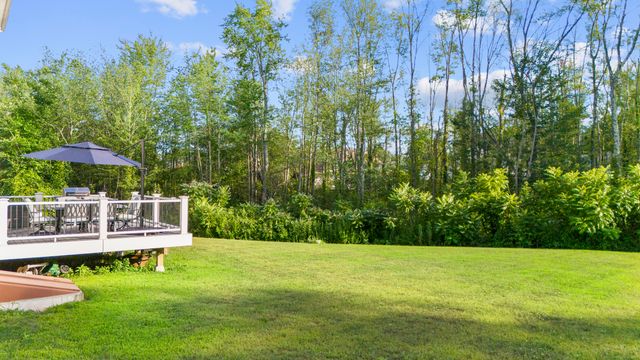 6 Vinnie Drive, Wethersfield, CT 06109