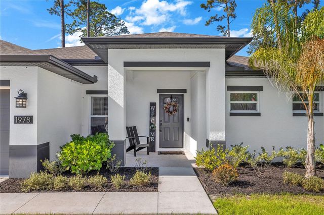 1978 10TH AVENUE, Deland, FL 32724