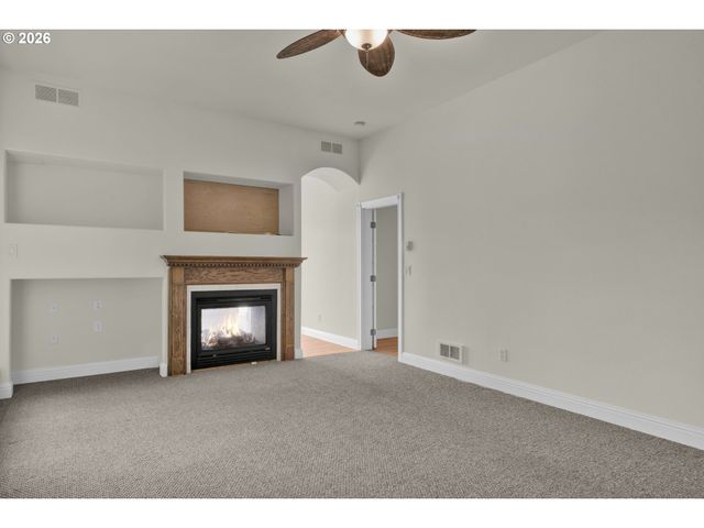 5816 MARTIN Rd, Florence, OR 97439