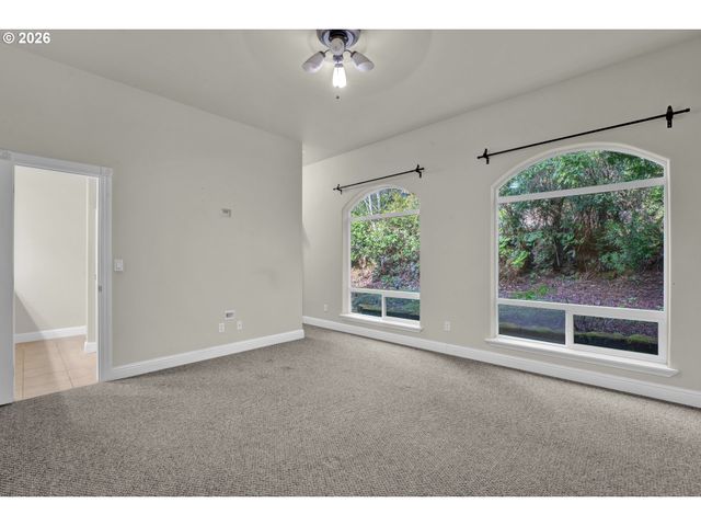 5816 MARTIN Rd, Florence, OR 97439