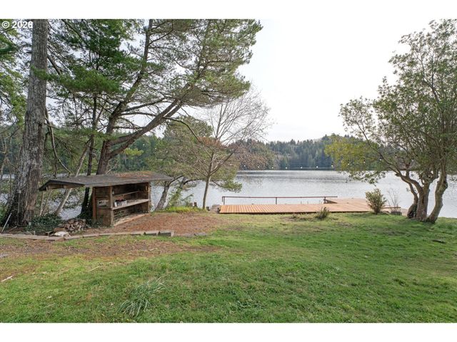 5816 MARTIN Rd, Florence, OR 97439