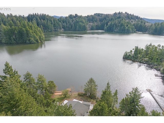 5816 MARTIN Rd, Florence, OR 97439