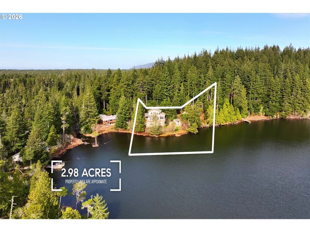 5816 MARTIN Rd, Florence, OR 97439