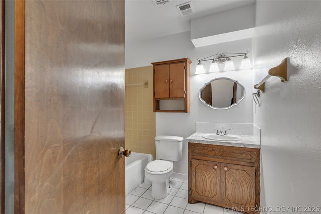 18406 S 55th E, Warner, OK 74469