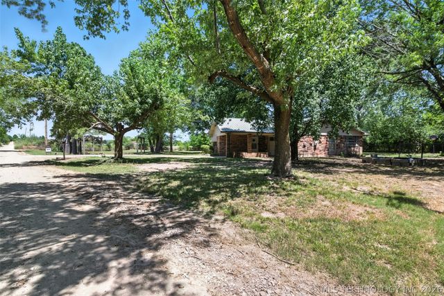 18406 S 55th E, Warner, OK 74469