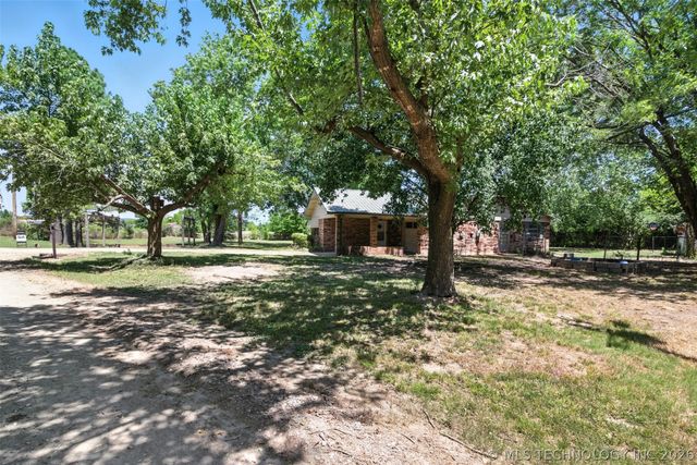 18406 S 55th E, Warner, OK 74469