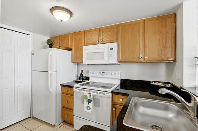 550 ORANGE DRIVE 5, Altamonte Springs, FL 32701