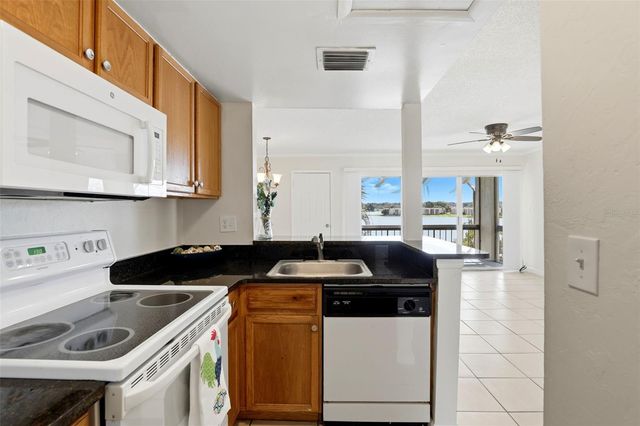 550 ORANGE DRIVE 5, Altamonte Springs, FL 32701