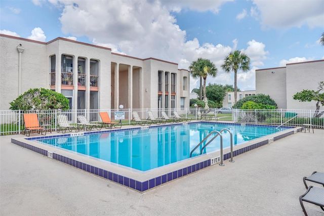 550 ORANGE DRIVE 5, Altamonte Springs, FL 32701