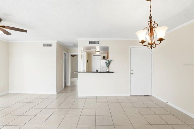 550 ORANGE DRIVE 5, Altamonte Springs, FL 32701