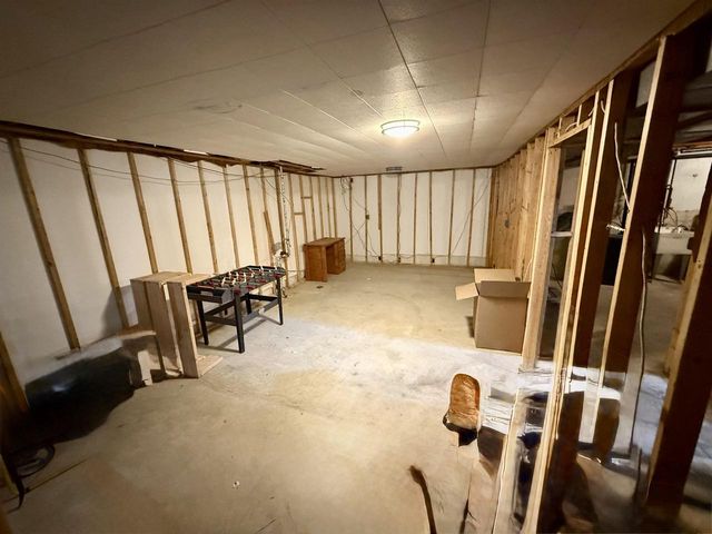 4713 Kennedy Road, Madison, WI 53704