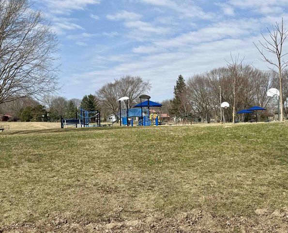 4713 Kennedy Road, Madison, WI 53704
