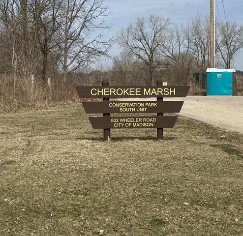 4713 Kennedy Road, Madison, WI 53704