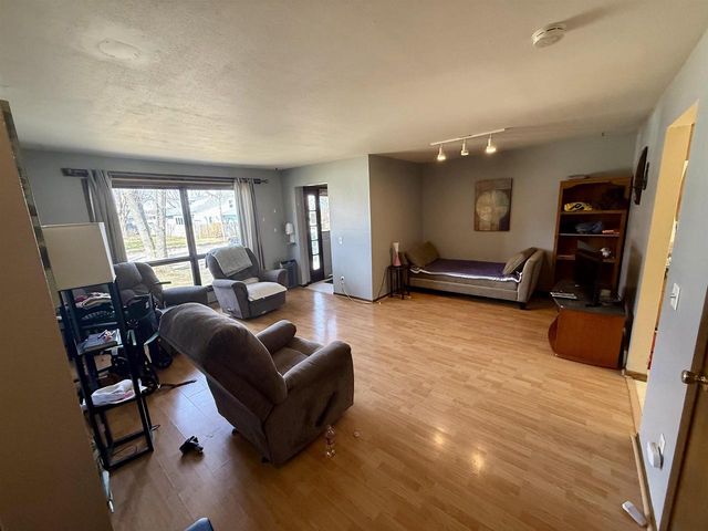 4713 Kennedy Road, Madison, WI 53704