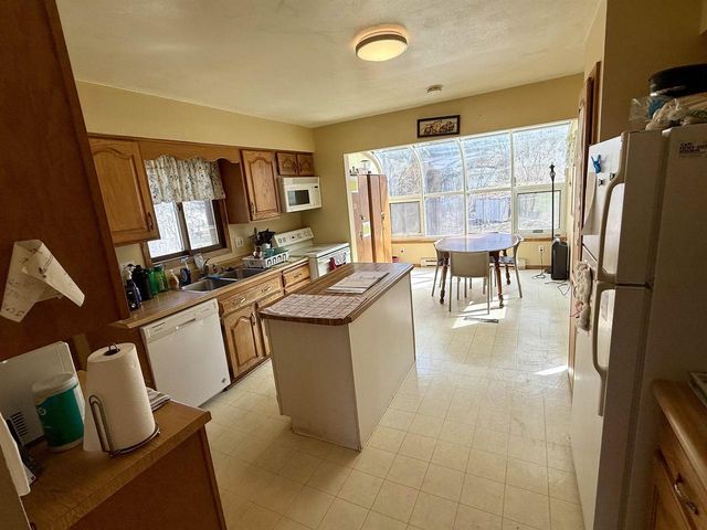 4713 Kennedy Road, Madison, WI 53704