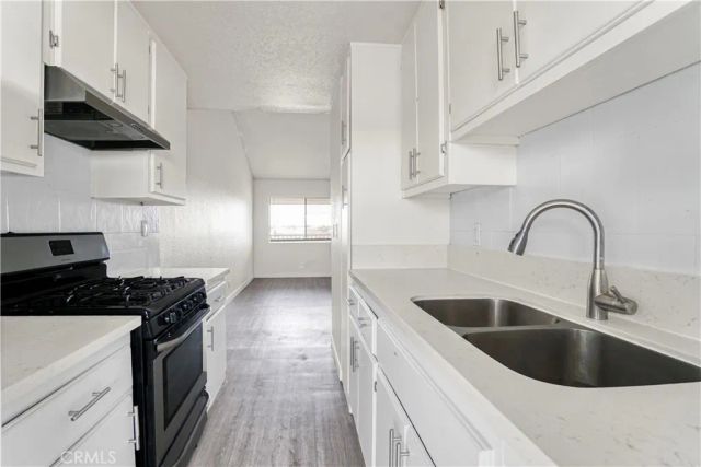 753 Cerritos Avenue, Long Beach, CA 90813