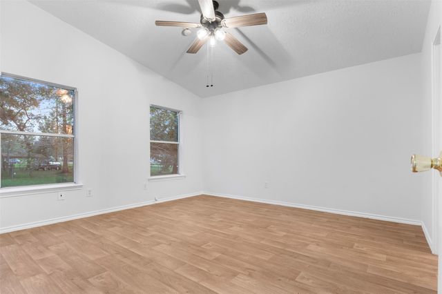 126 County Road 2802, Cleveland, TX 77327