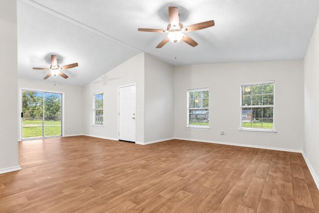 126 County Road 2802, Cleveland, TX 77327