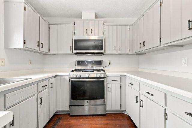 7232 Woodstock Drive, Bloomington, MN 55438