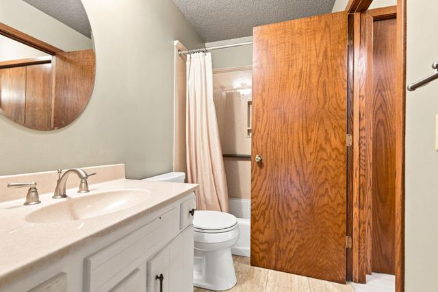 7232 Woodstock Drive, Bloomington, MN 55438