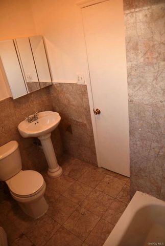 13716 81st Street, Howard Beach, NY 11414