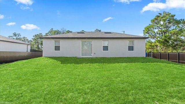 759 SILVERSTAR AVENUE S, Lehigh Acres, FL 33974