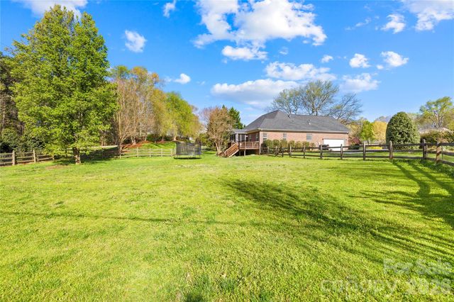 2805 Monterrey Lane, Monroe, NC 28110