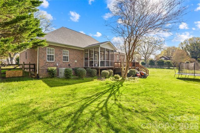 2805 Monterrey Lane, Monroe, NC 28110
