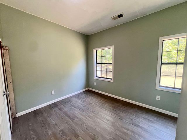 126 W BOONE ST, Adamsville, TN 38310