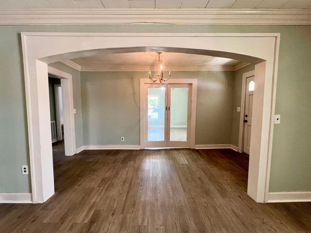 126 W BOONE ST, Adamsville, TN 38310