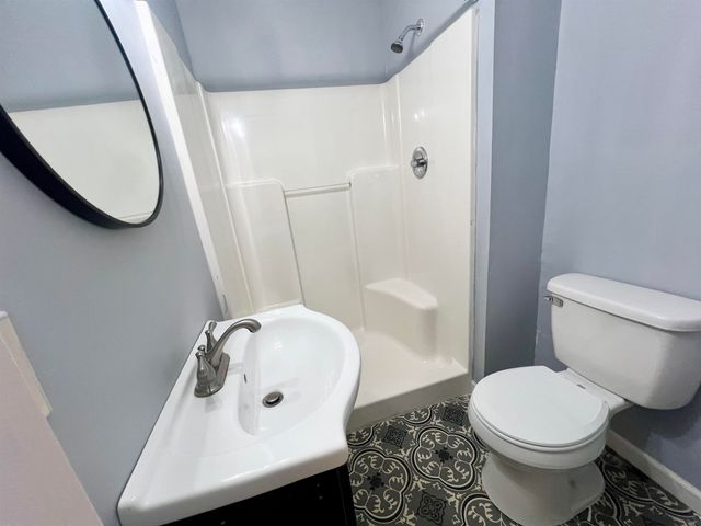 126 W BOONE ST, Adamsville, TN 38310