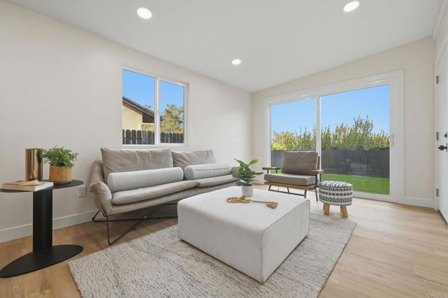 7079 Enders Avenue, San Diego, CA 92122