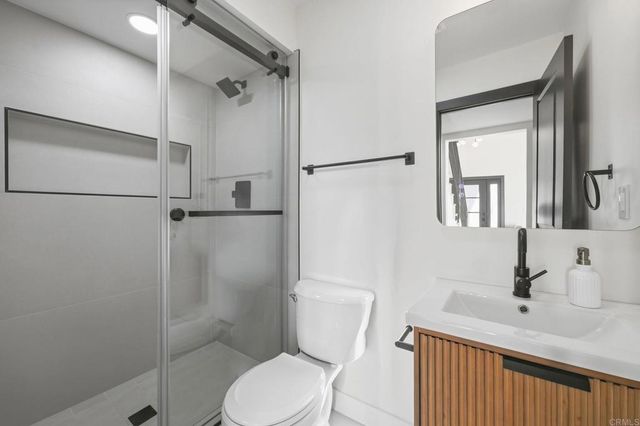7079 Enders Avenue, San Diego, CA 92122