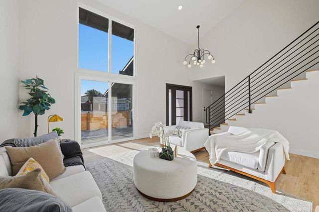 7079 Enders Avenue, San Diego, CA 92122