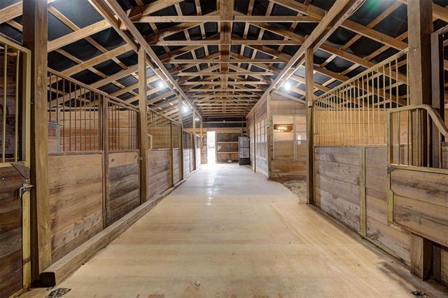 1839 E Pleasantview Lane, Mustang, OK 73064