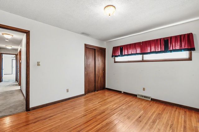 2446 N Coolidge Ave, Wichita, KS 67204