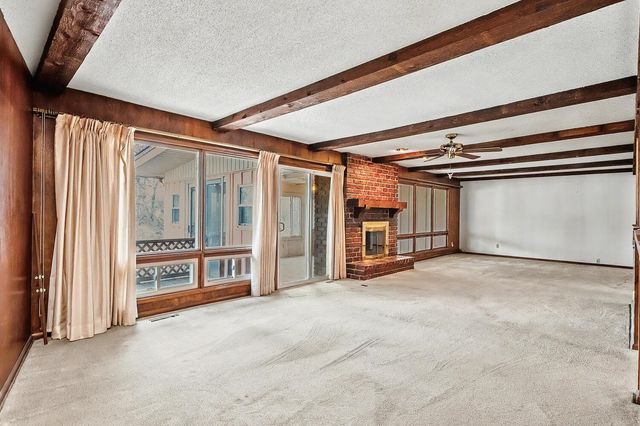 2446 N Coolidge Ave, Wichita, KS 67204